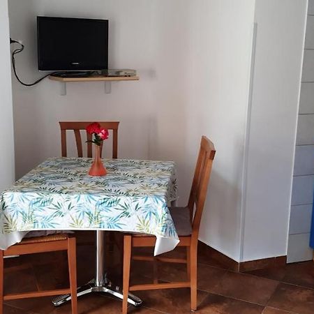 Antonio Apartman 2 Велі-Лошинь Екстер'єр фото